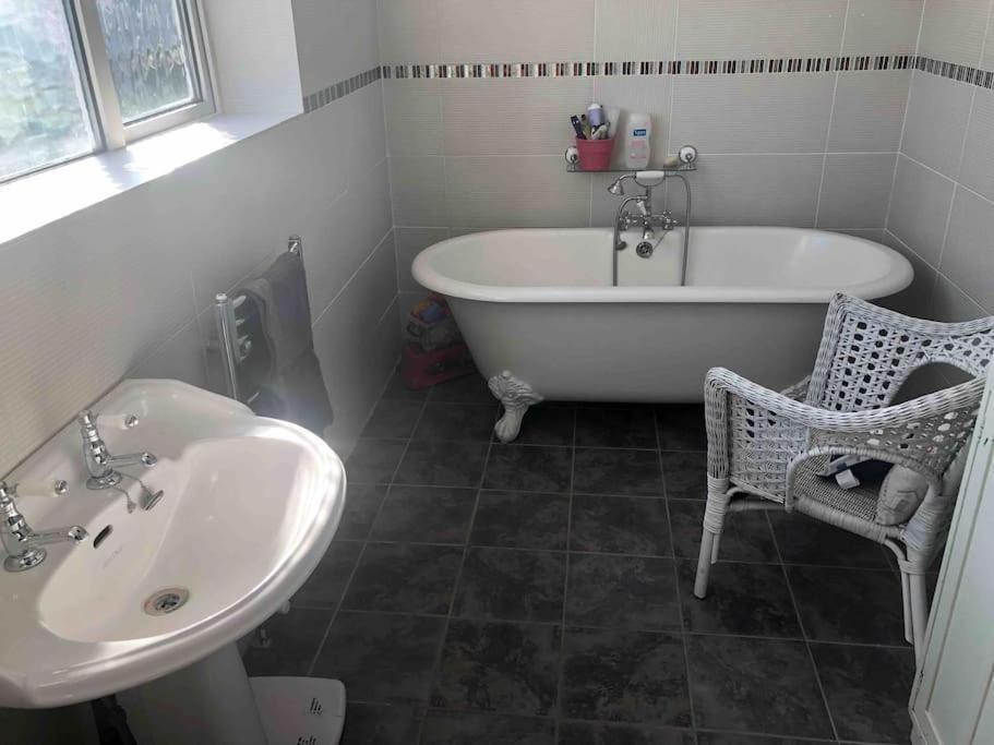 Sadlesea Villa West Wittering Ngoại thất bức ảnh